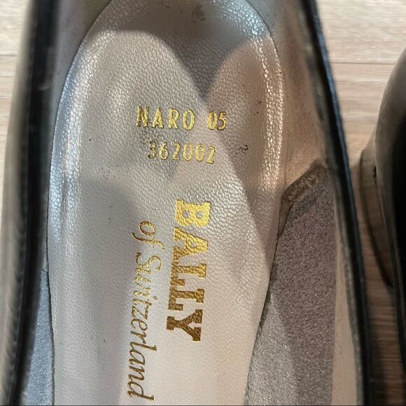 Bally of Switzerland Patent Leather Pumps - Picture 13 of 13